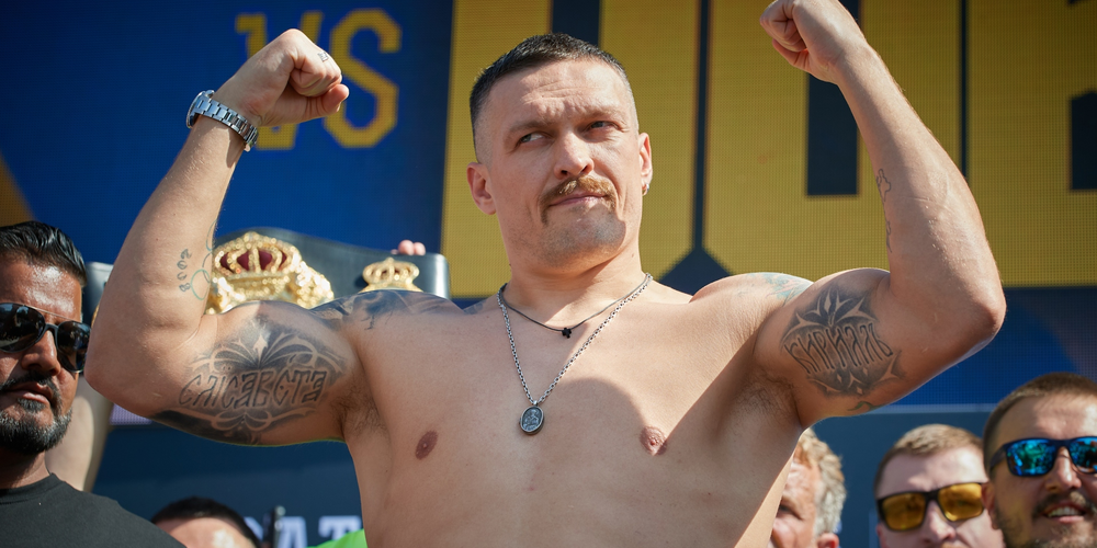 Oleksandr Usyk strong